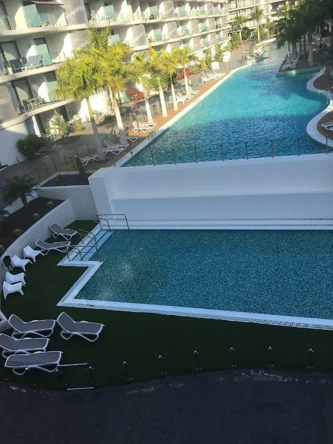 The Waves, Luxurious 5*, Wifi, Olympic Pool Apartment Palm-mar 0*,